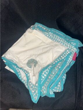 Good Earth Cloth Napkin Set – 6 Printed Napkins with Teal Border